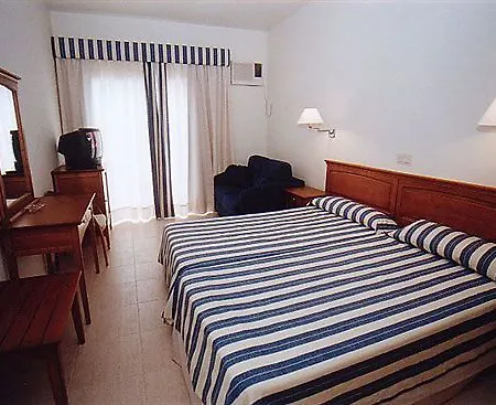 Nadal 3*